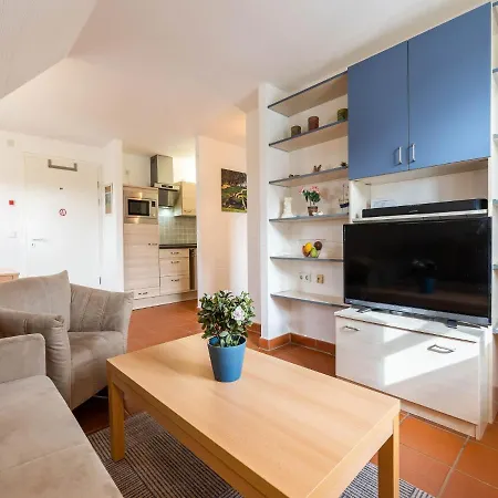 Rugana - Gemuetliche Komfort Mit 1 Schlafzimmer C03 Dranske